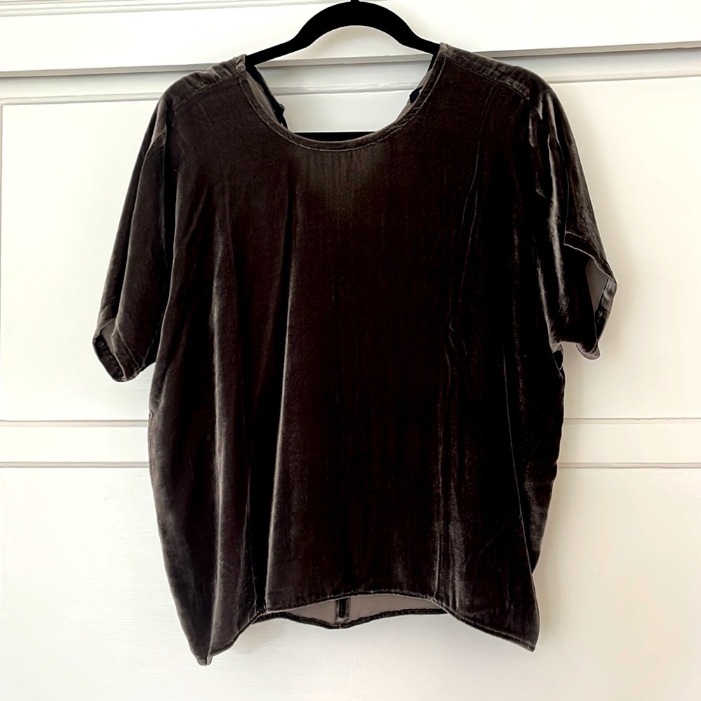 Slinky velvet tee